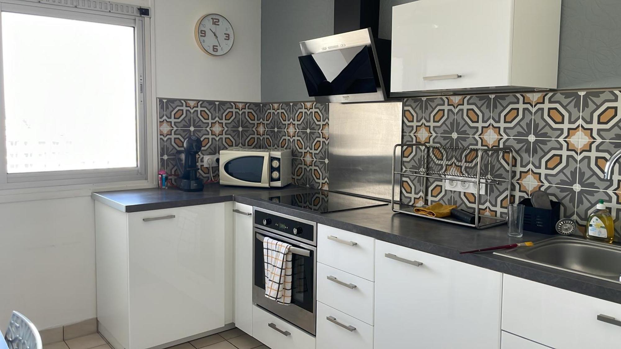 Proche Commerce Et Universite 1 Couette-café Brest
